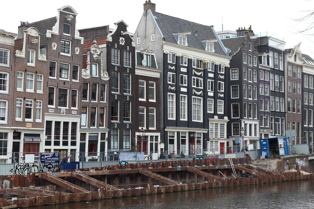 Walmuur vervanging Singel Amsterdam